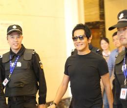 四方泰特勤貼身護衛(wèi)—明星嘉賓：齊秦